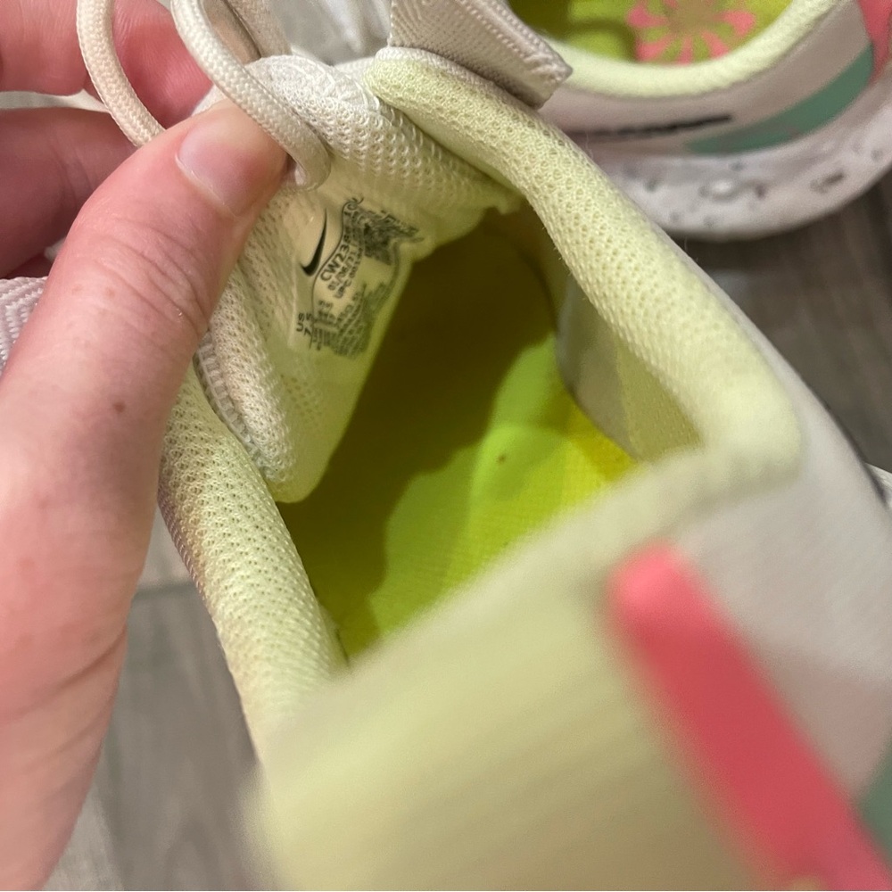 Nike Crater Impact Summit White Sneaker - Picture 7 of 7